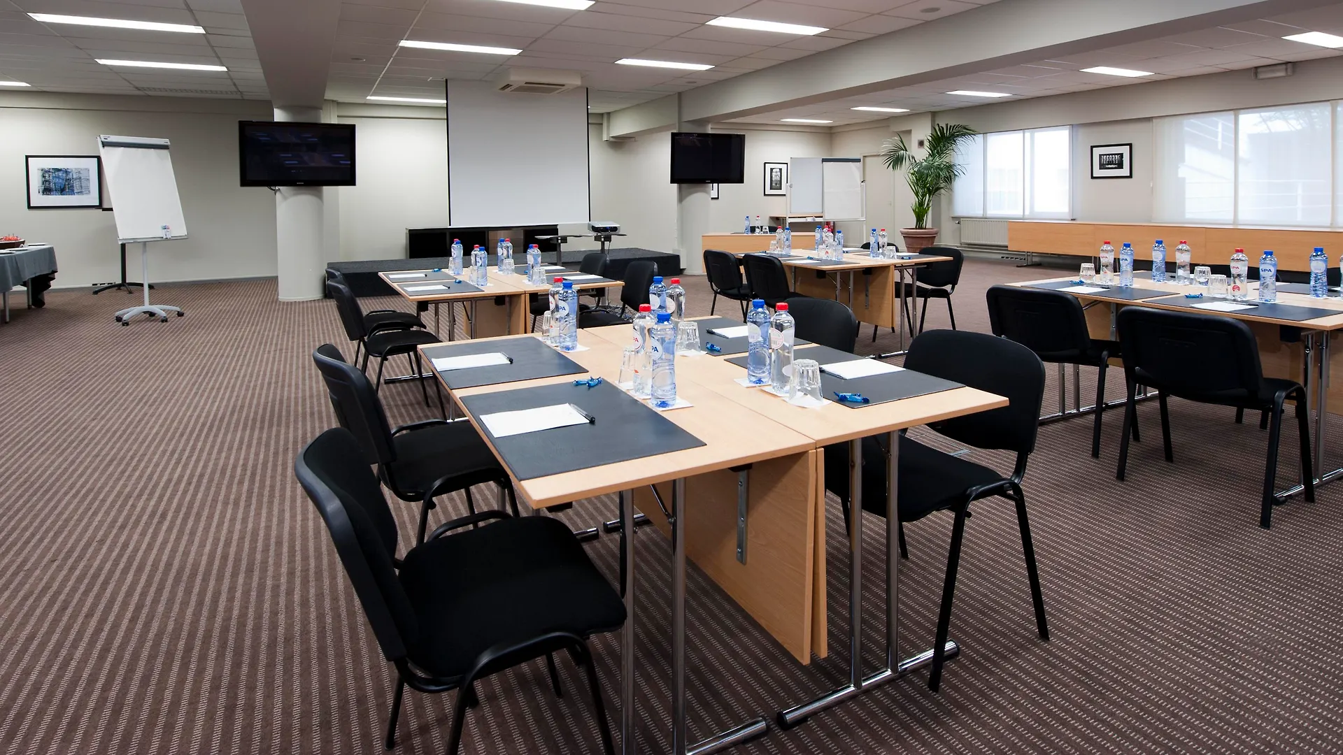 Hotel Manos Premier Saint-Gilles 4*, Brussel